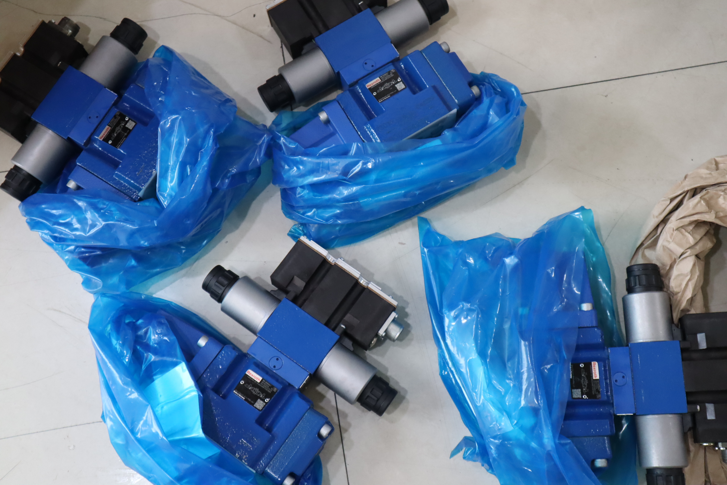 4WRZE10W6-50-73/6EG24N9ETK31/F1D3M R901006547 力士乐REXROTH