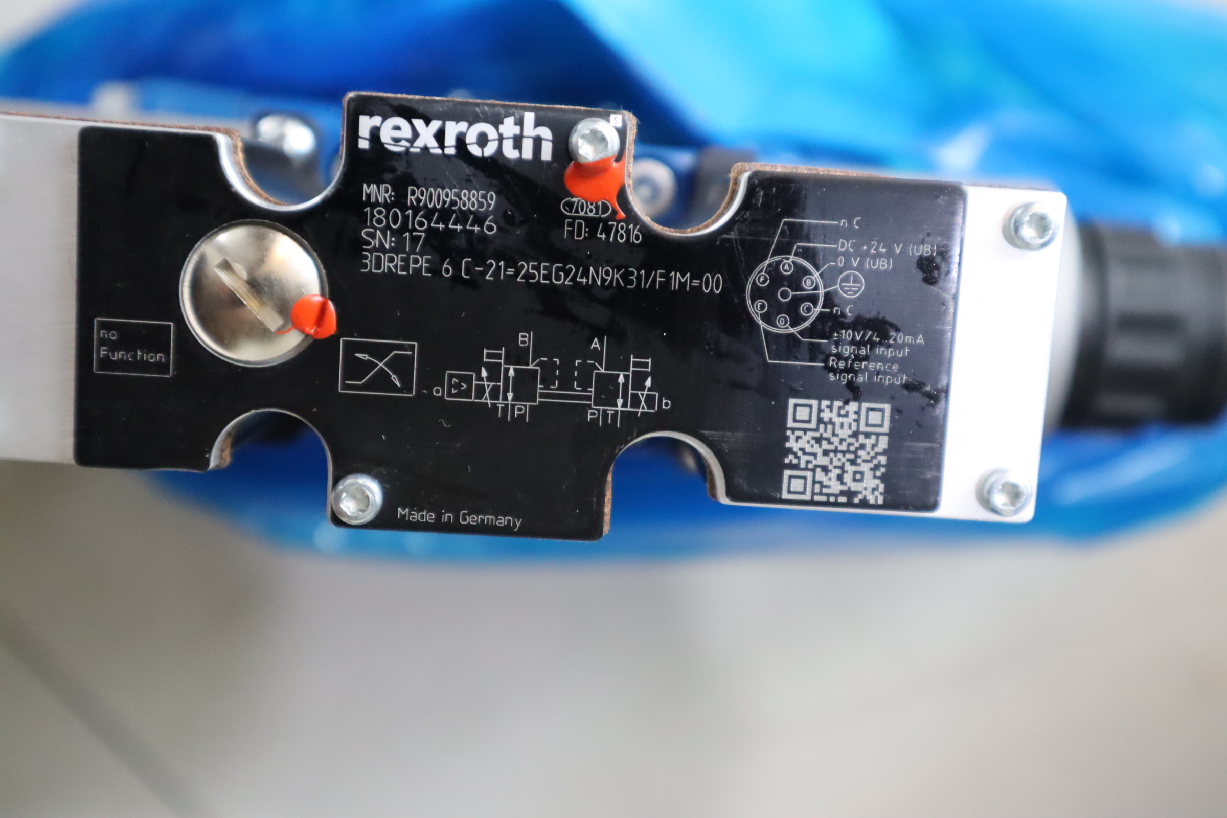 3DREPE6C-21-25EG24N9K31/F1M R900958859 力士乐REXROTH比例阀