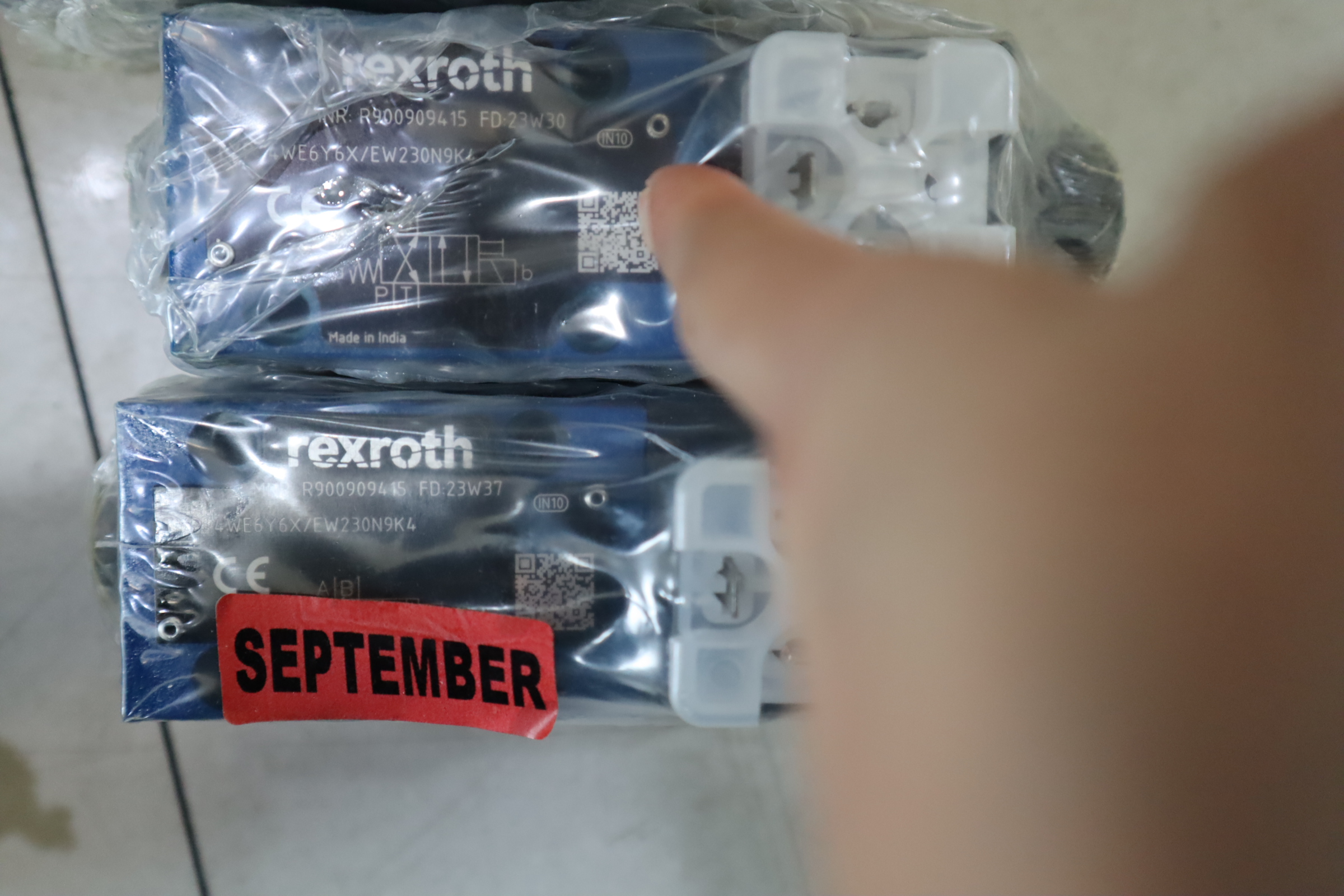 4WE6Y62/EW230N9K4 R900909415 4WE6Y6X/EW230N9K4 力士乐REXROTH