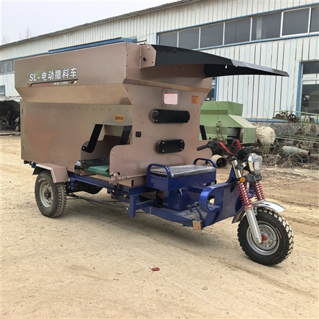 RH-SLC-5 hydraulic transmission double-sided discharge cattle and sheep feeding cart
