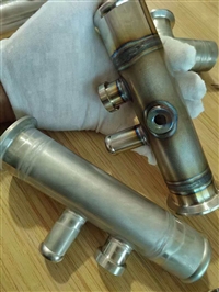 Stainless steel pickling passivation solution oxide layer quick cleaning agent