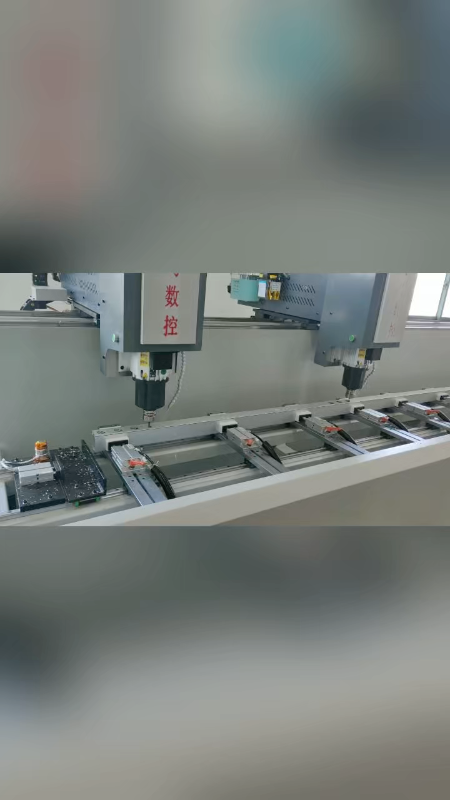 铝型材数控钻铣加工中心