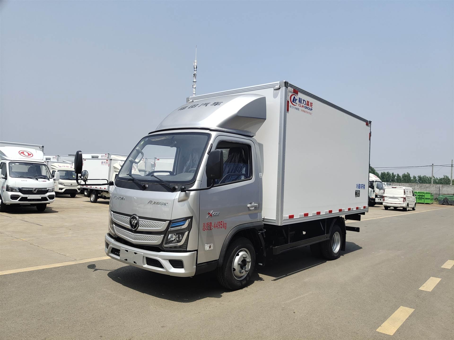 欧马可X卡云内122马力冷藏车