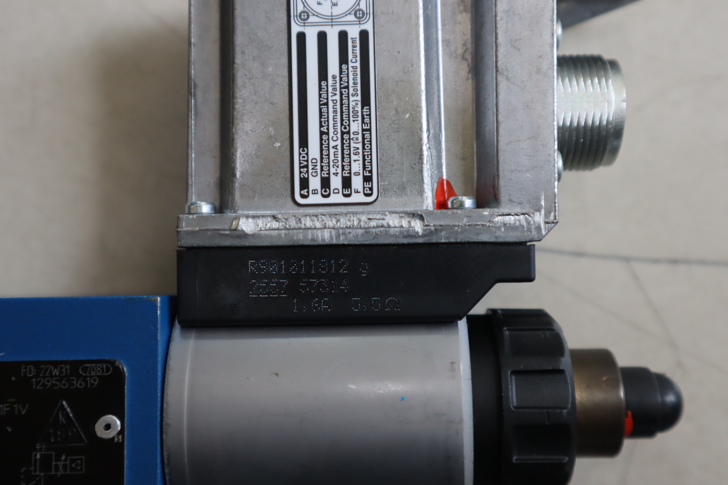 R901045246 DBETE-61/315G24K31F1V 德国力士乐REXROTH比例阀