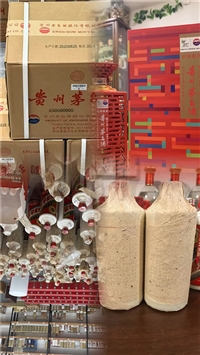 深圳洋酒回收知识分享：评估师如何通过观察液位Ullage判断保存状态