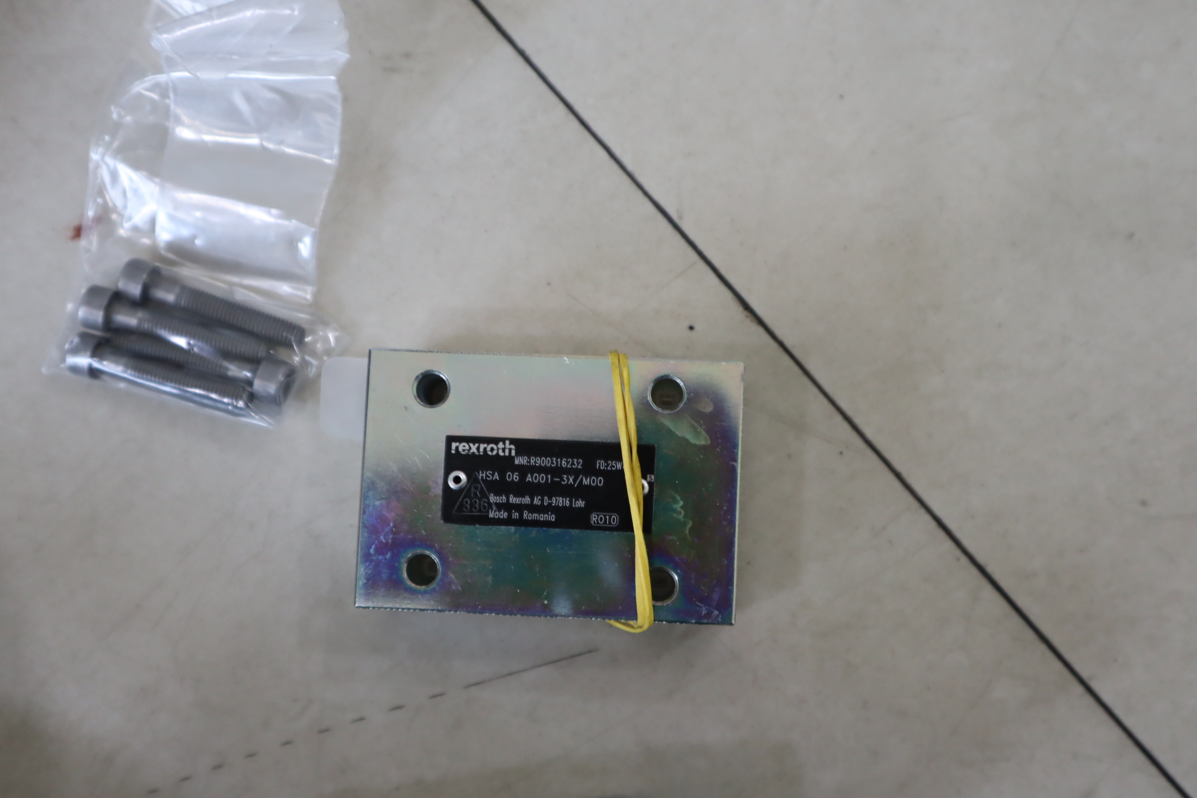 R900316232 HSA06A001-3X/M00 德国力士乐REXROTH单向阀