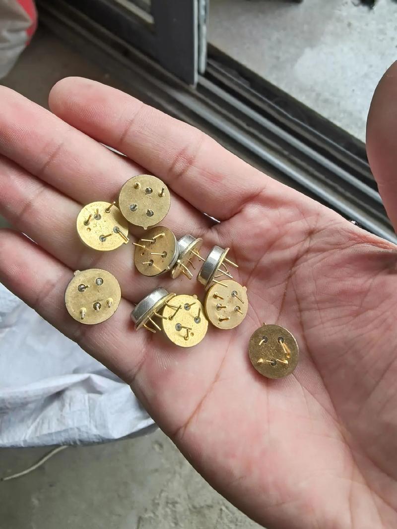 日盛废旧物资 剩余 钨钢数控刀具回收 免费上门 正规资质