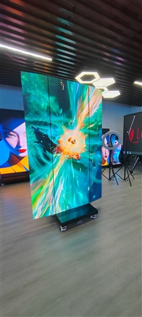 LED三折叠海报屏