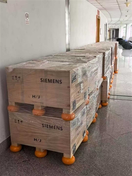 西门子S120电源模块6SL3362-0AF00-0AA1工业驱动组件