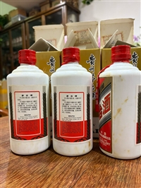 深圳上门的回收茅台酒贴心周到