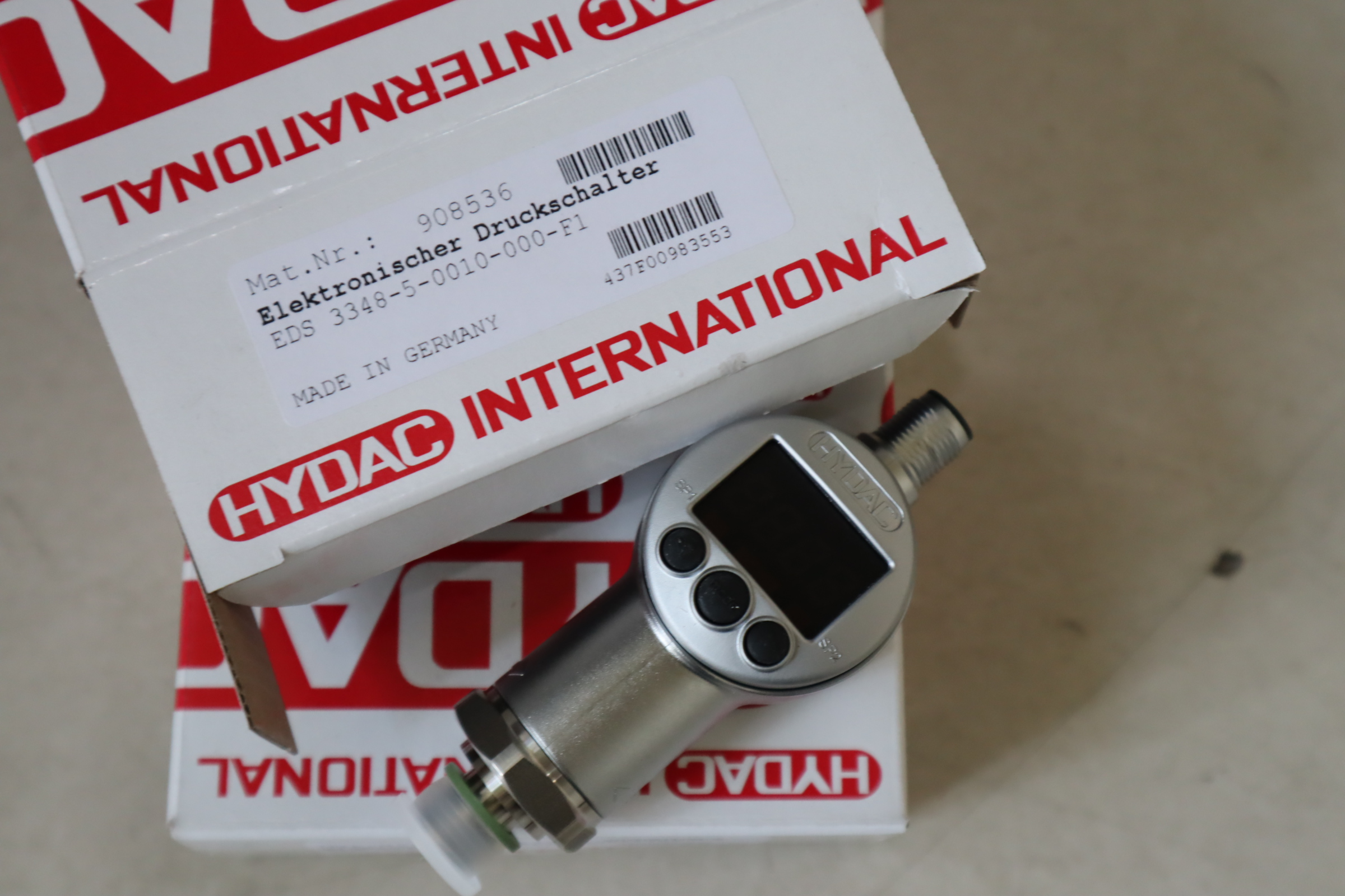 EDS 3348-5-0010-000-F1 908536 贺德克HYDAC压力温度传感器