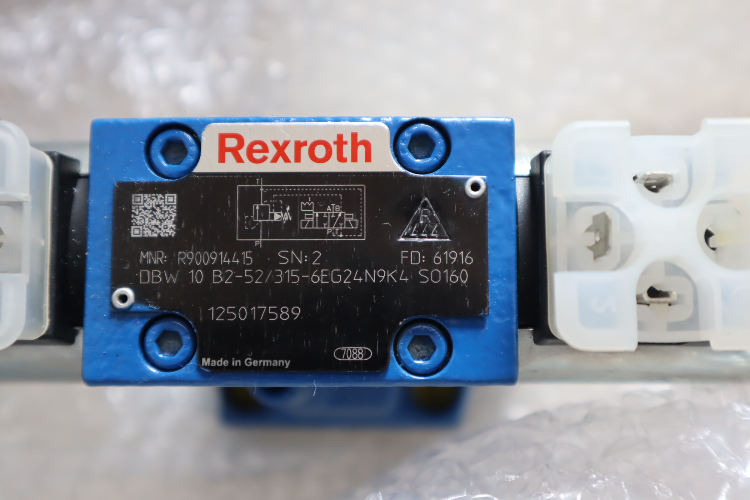 R900914415 DBW10B2-52/315-6EG24N9K4SO160 力士乐REXROTH溢流阀
