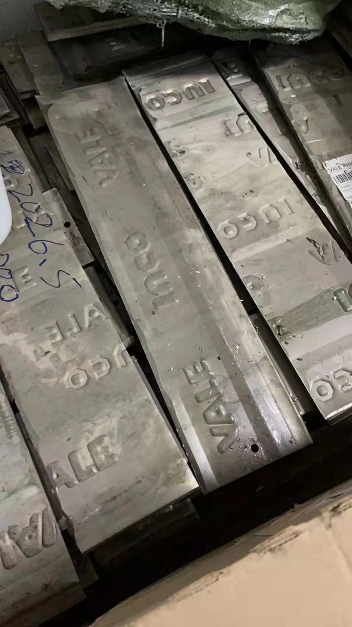 日盛废旧物资 库存 钨钢滚刀回收 来电询价 值得信赖