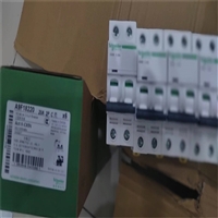 SCHNEIDER接触器 LC1G410KUEC辅助触点LAG8N11P