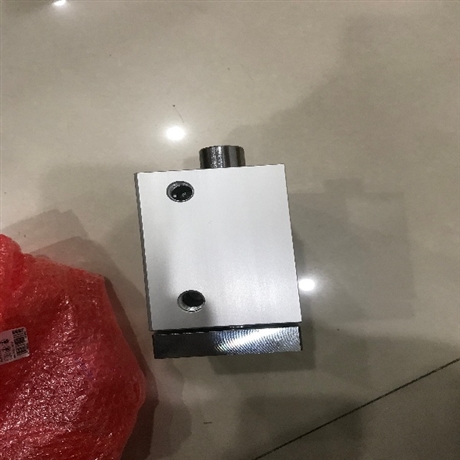 德国FESTO双作用抗扭气缸DSBC-63-150-C-PPVA