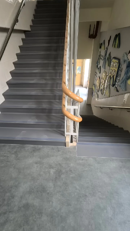 商用pvc塑胶地板耐磨耐用地板革