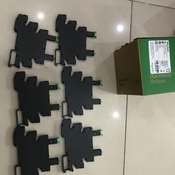 schneider施耐德时间继电器RE22R1MLMR安装方式
