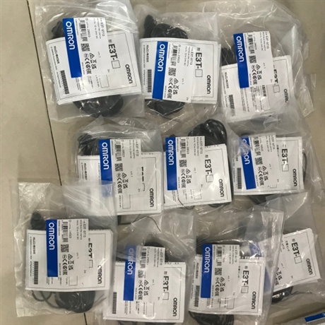 OMRON欧姆龙接近传感器E2E-X30MC2L18 2M OMS作用