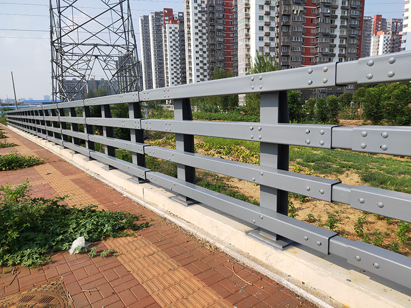 公路市政道路桥梁防撞护栏