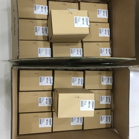 PHOENIX菲尼克斯安全继电器2981800外壳材质