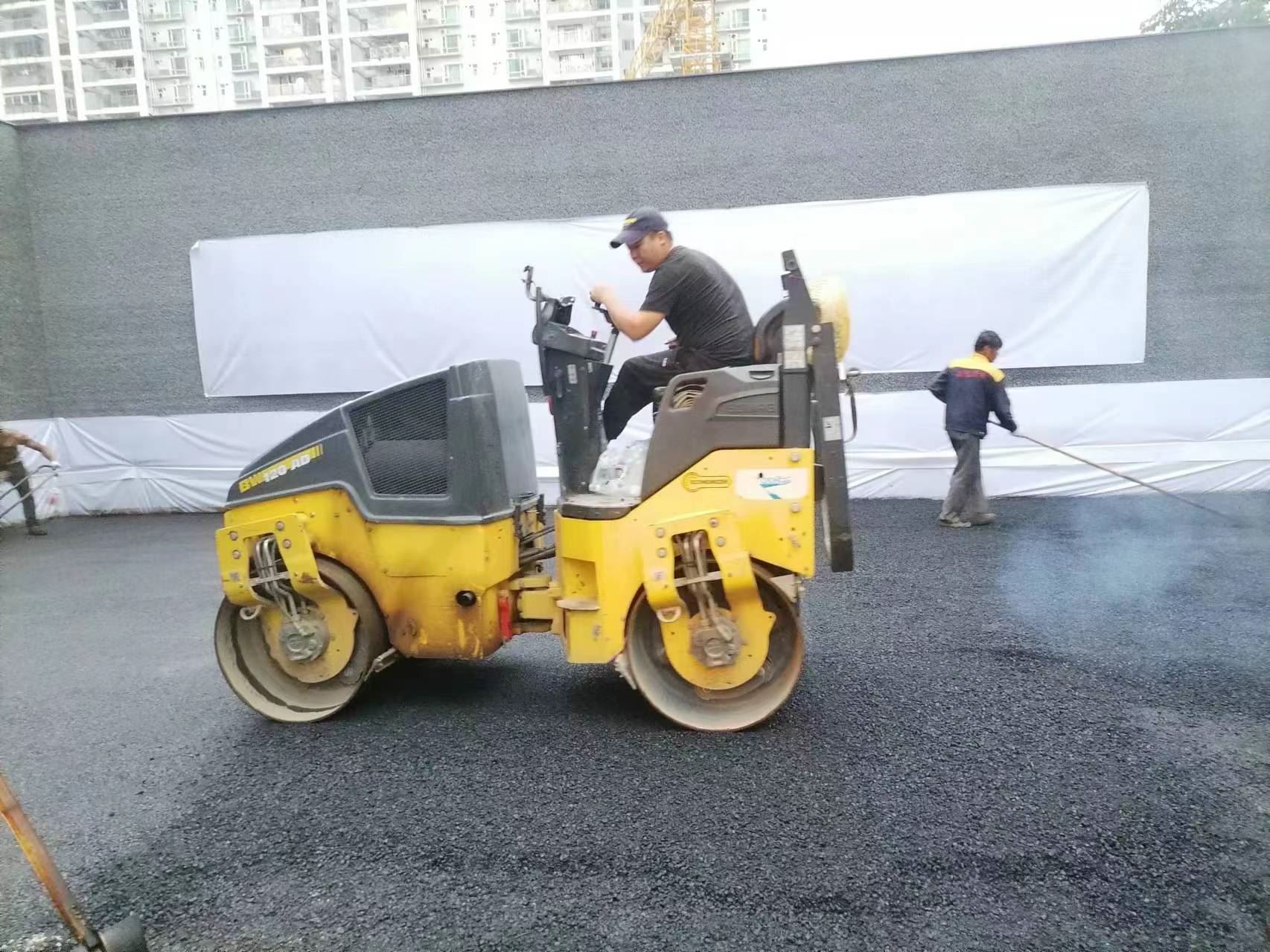 路易通 江门沥青道路施工方案 学校路面改造 白改黑工程
