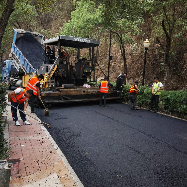 路易通 江门公路沥青路面施工 工厂沥青施工 多少钱一平
