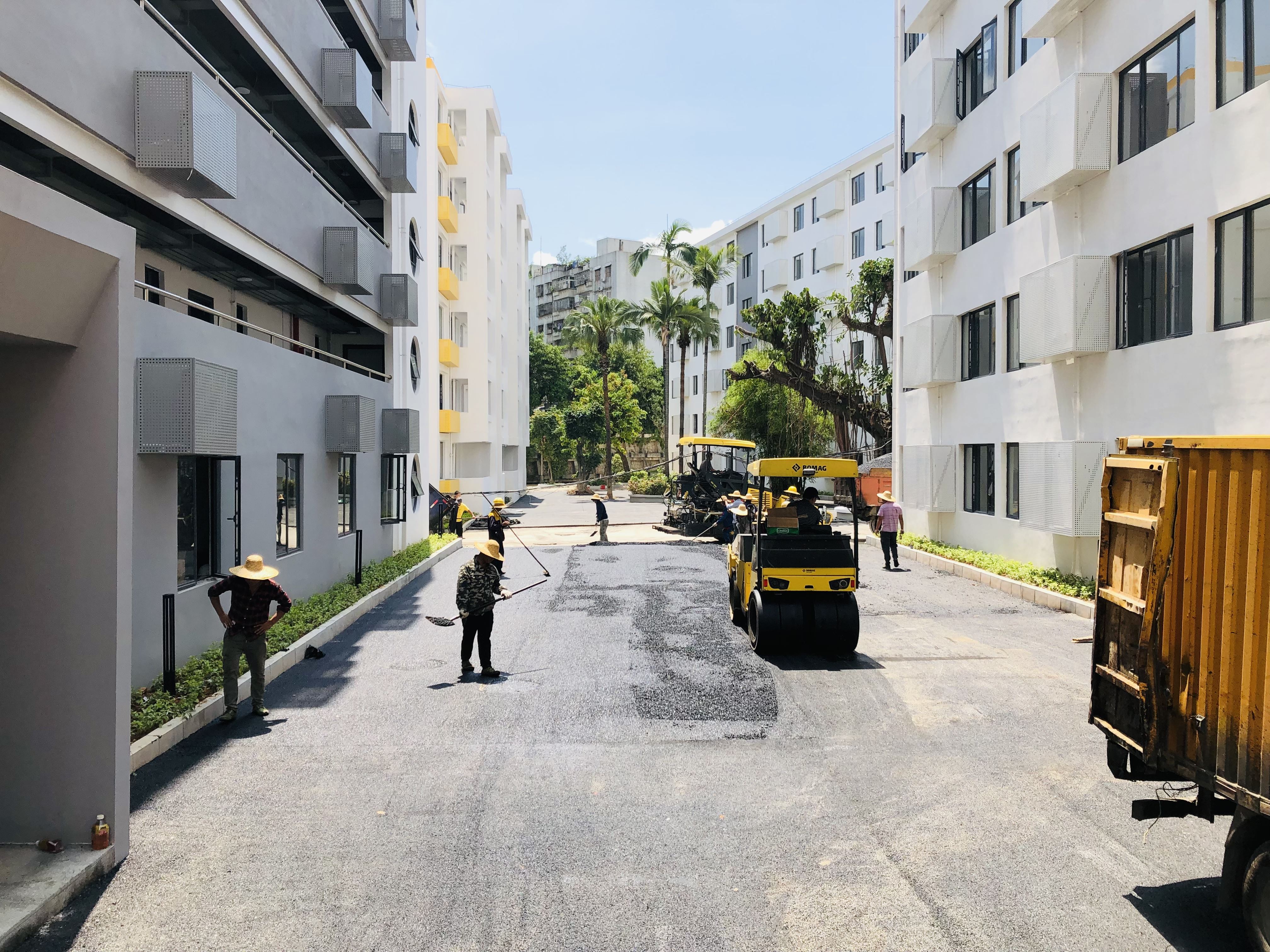 路易通 江门沥青路面摊铺施工 管道沥青修补 路面修补厂家