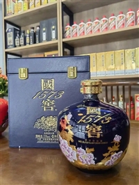 洛江回收老酒 新老品牌白酒洋酒都可以回收