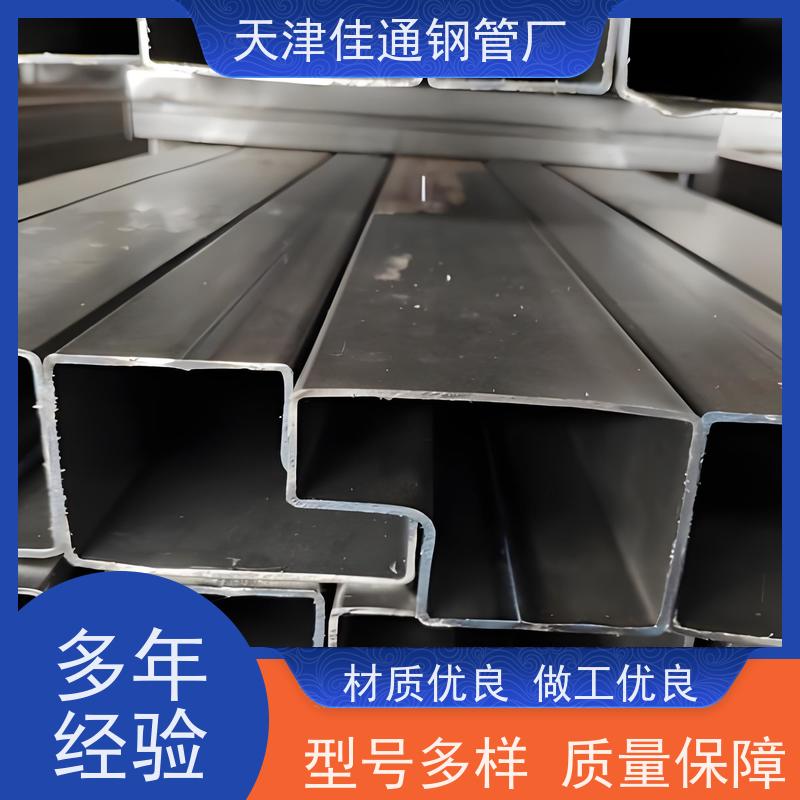 带钢一体成型热镀锌P形管 停车场隔离护栏制作韧性充足弯折不开裂