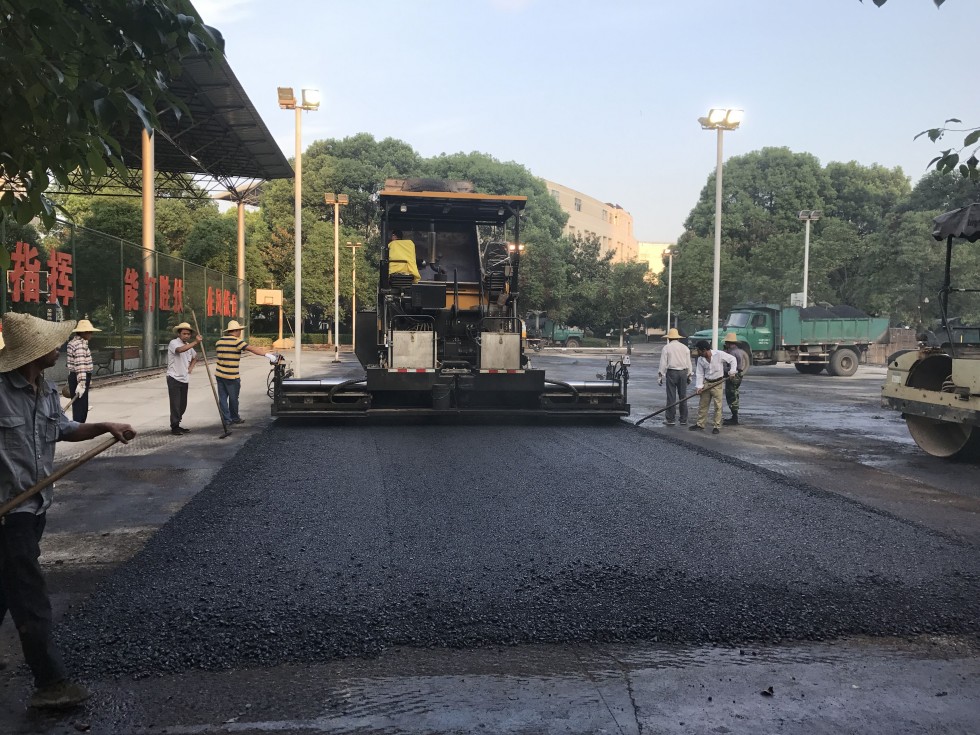 路易通 珠海沥青路面施工 深圳沥青施工 路面修补厂家
