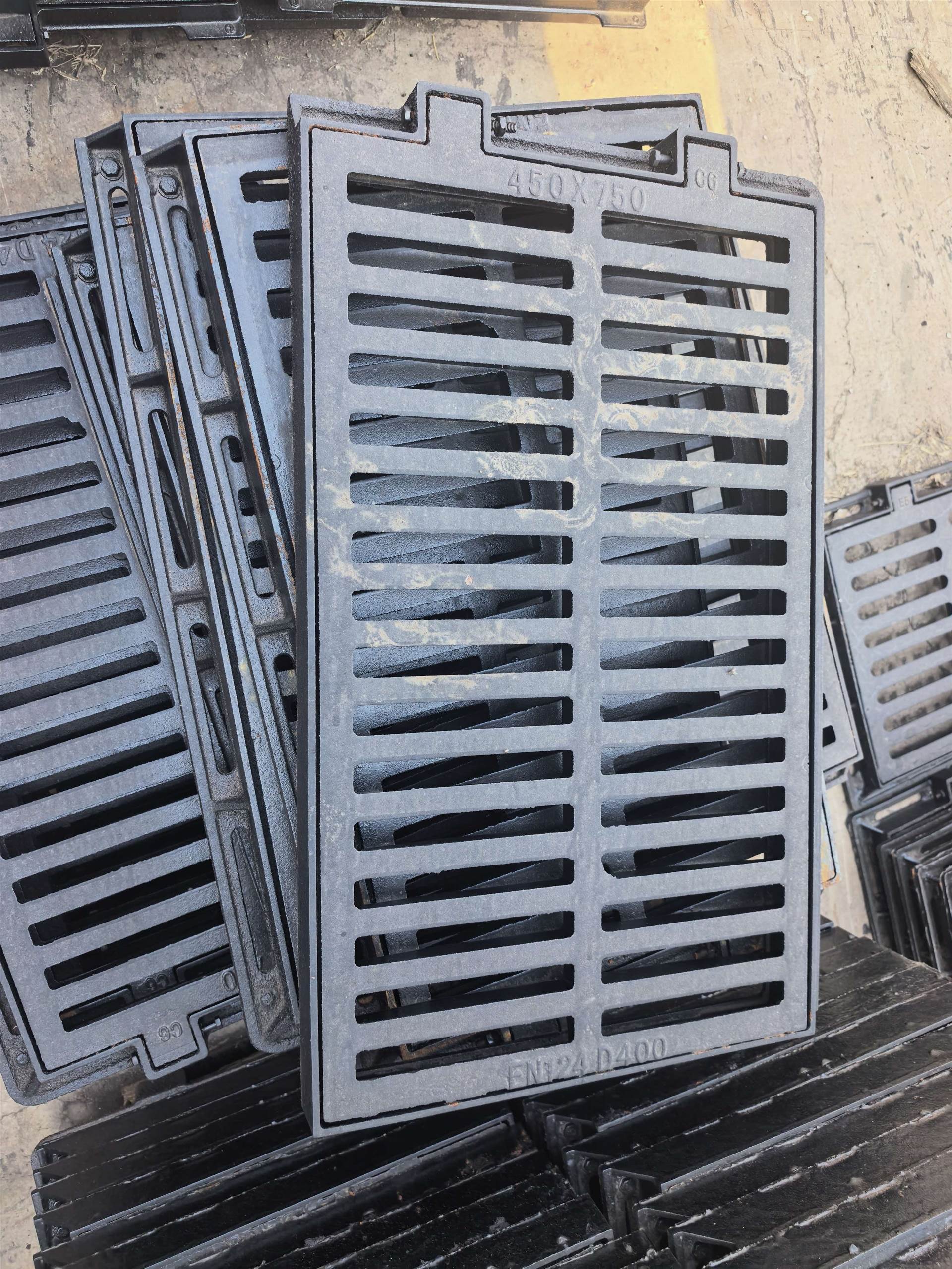 球墨铸铁左右套篦450*750 D400级重载市政道路专用