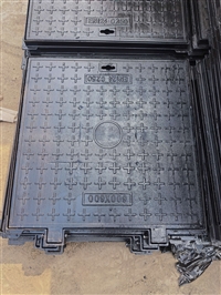C250级球墨铸铁方井盖 600x600mm 小区次干道绿化带用