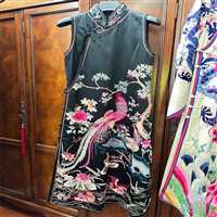 卢湾区真丝老旗袍回收市场  民国长衫衣服随叫随到