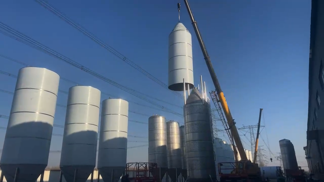 年產20噸大型精釀啤酒設備啤酒發酵罐套外桶 視頻