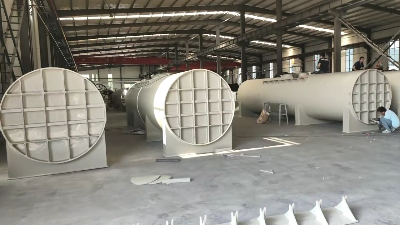 湖北PPH儲罐廠家 景興塑料制品有限公司定制20立方聚丙烯纏繞運輸儲存桶 視頻