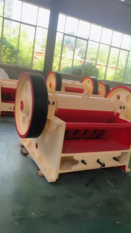 顎式破碎機(jī) 視頻