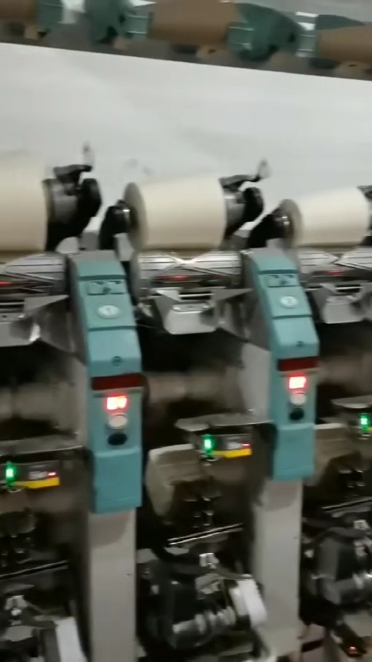 再生滌綸羊毛紗 適合春秋面料用紗 滌綸導電紗 視頻